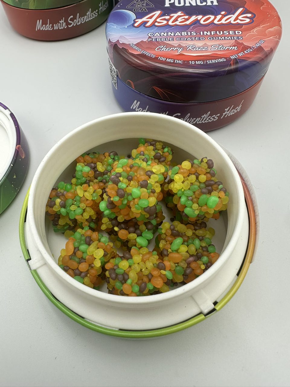 Punch Asteroids Gummies